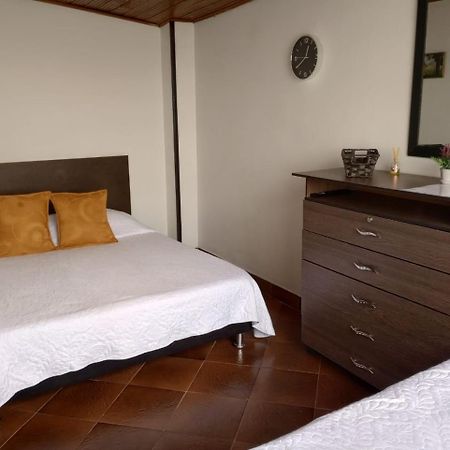 Habitaciones C&S Bogotá Dış mekan fotoğraf